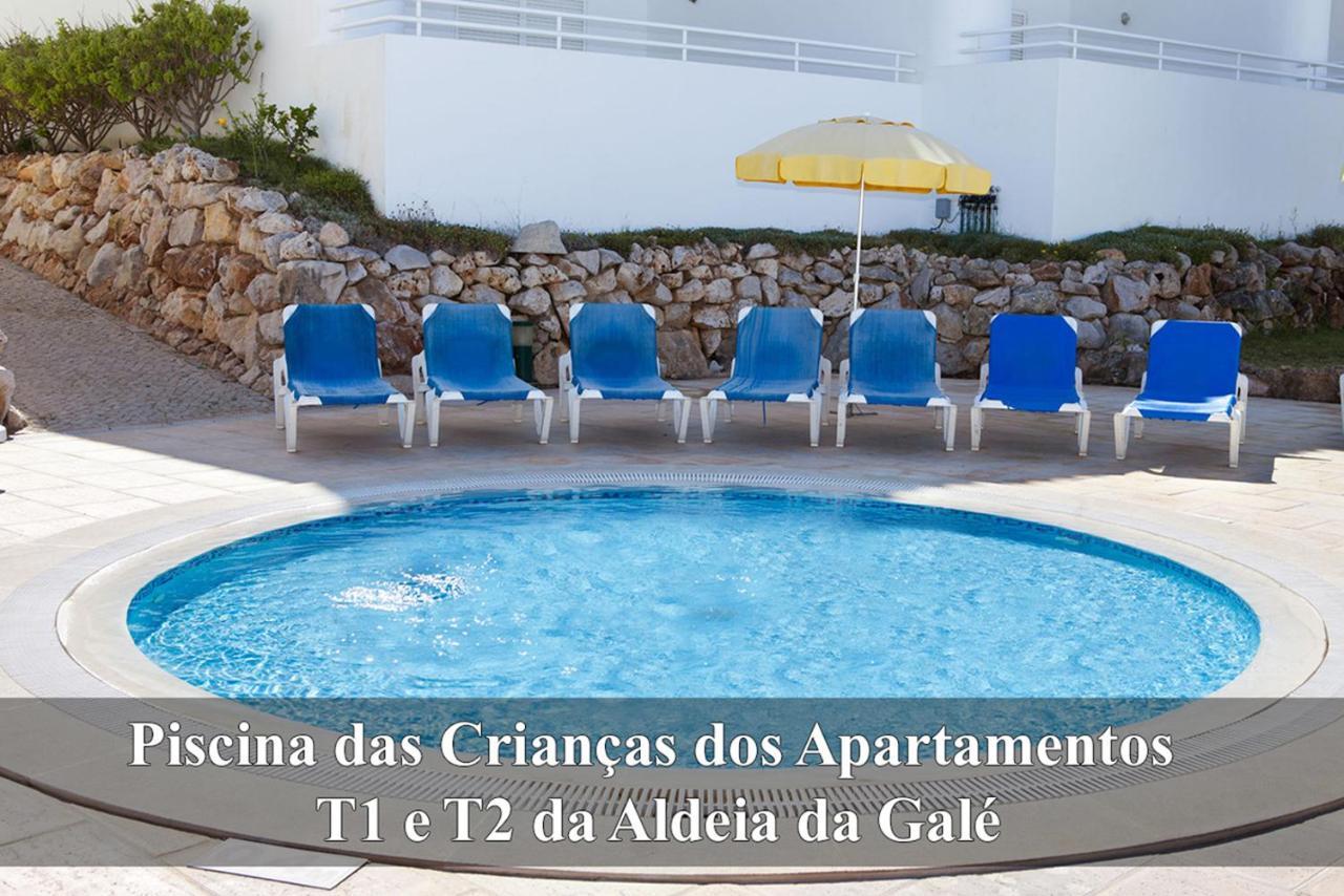 Apartamento Os A Ramos Na Da Gale Estao Inserido Em Com Piscina, Fica Apenas A 350 Metros Da Da Gale - Com Ar Condicionado Tanto Nos Quartos Na Sala, Smart Tv Com Prime Video E Cozinha Completa